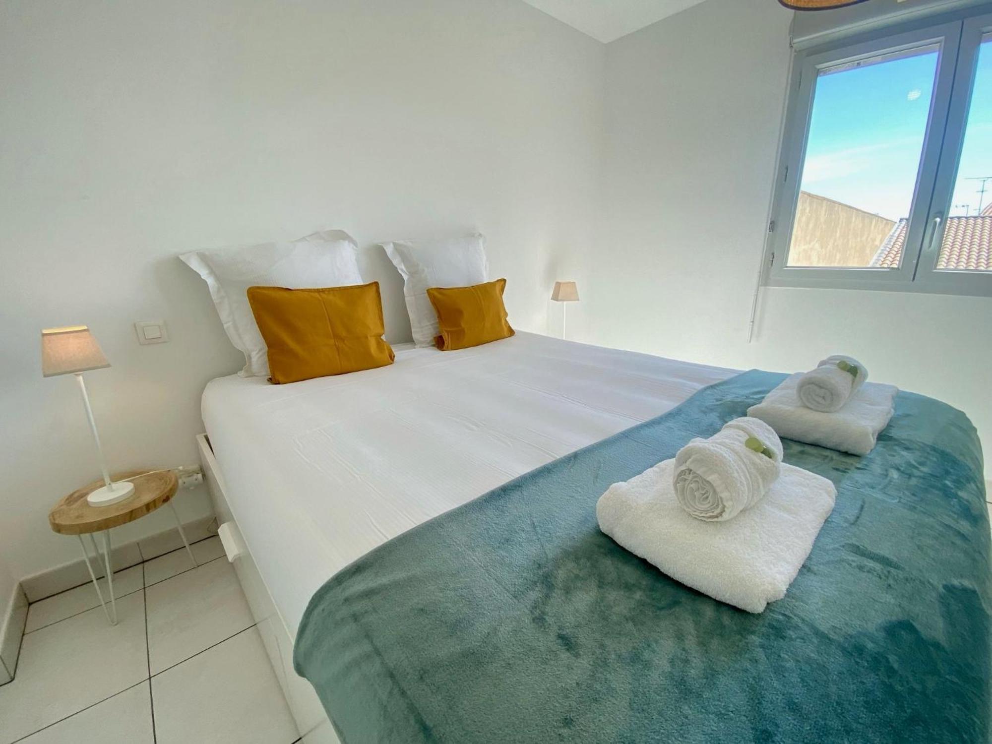 "Loulou" T1 Moderne Et Lumineux, Centre Ville, Wifi, Parking Sete Exterior photo