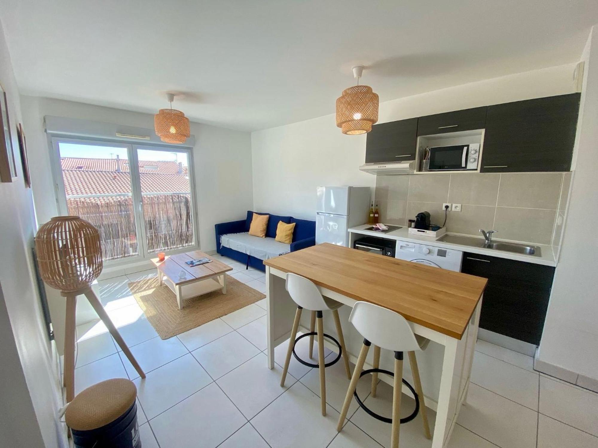 "Loulou" T1 Moderne Et Lumineux, Centre Ville, Wifi, Parking Sete Exterior photo